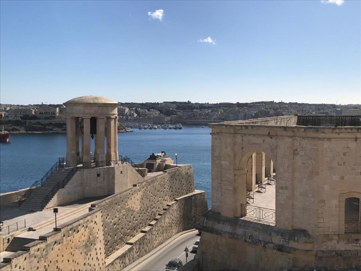 Valletta Harbour View Bilik gambar